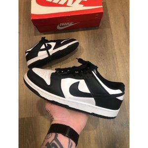 Nike dunk panda low